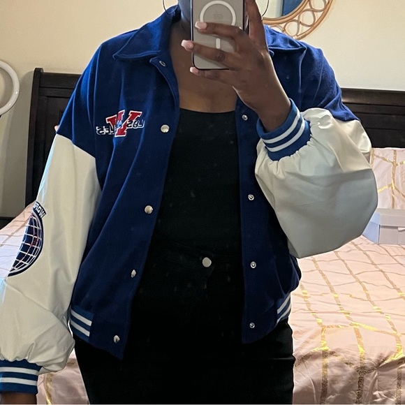 Oversized Varsity Bomber Jacket - Picture 7 of 8